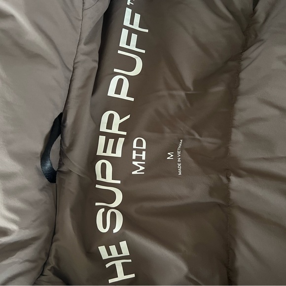 super puff mid jacket ✨SOLD✨ - Picture 7 of 7